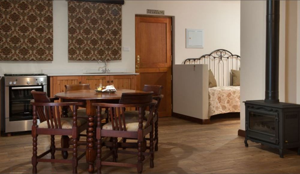 Baris Guesthouse Clarens Eksteriør billede